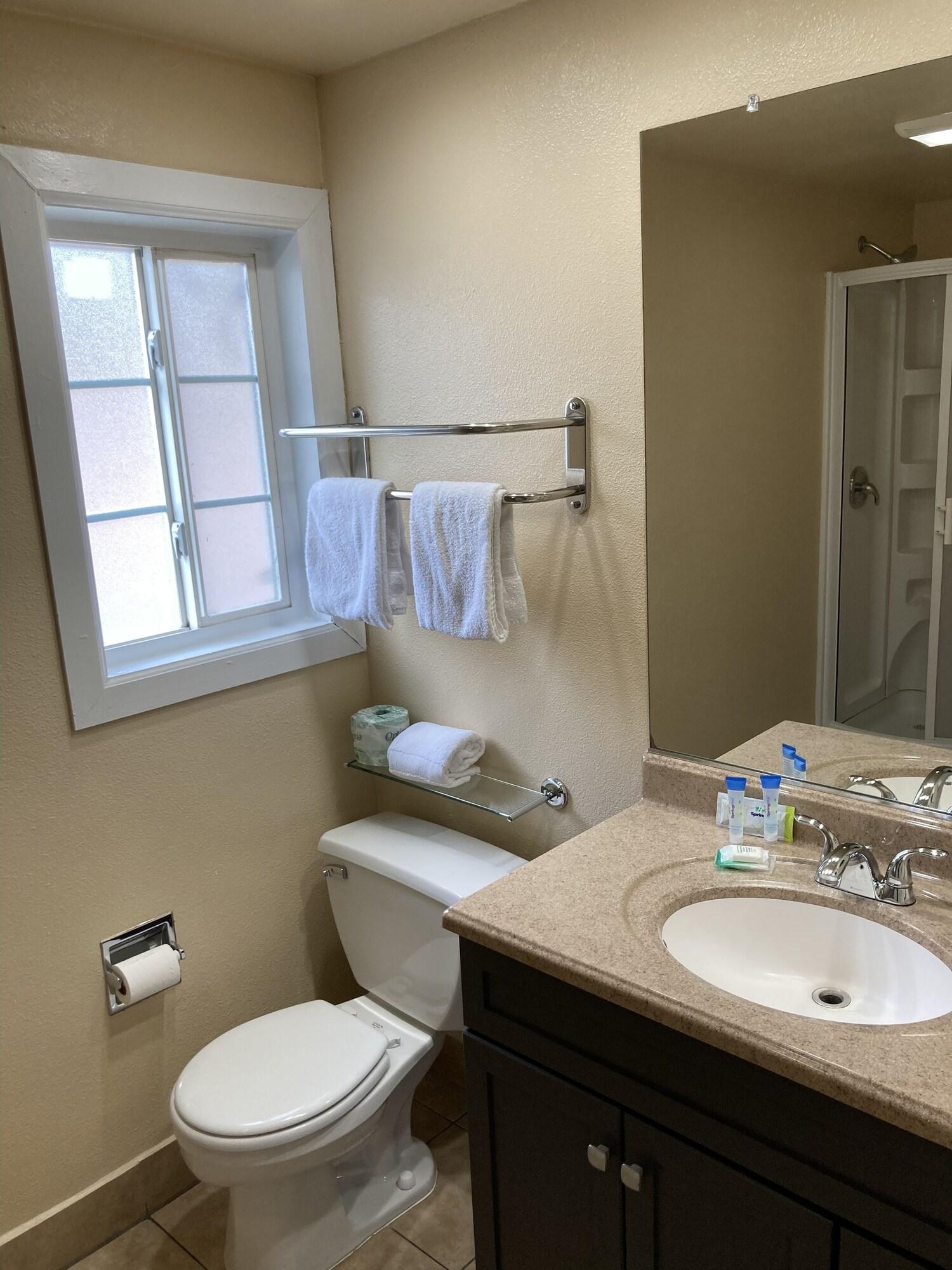 Tri-Valley Inn & Suites Pleasanton Eksteriør billede