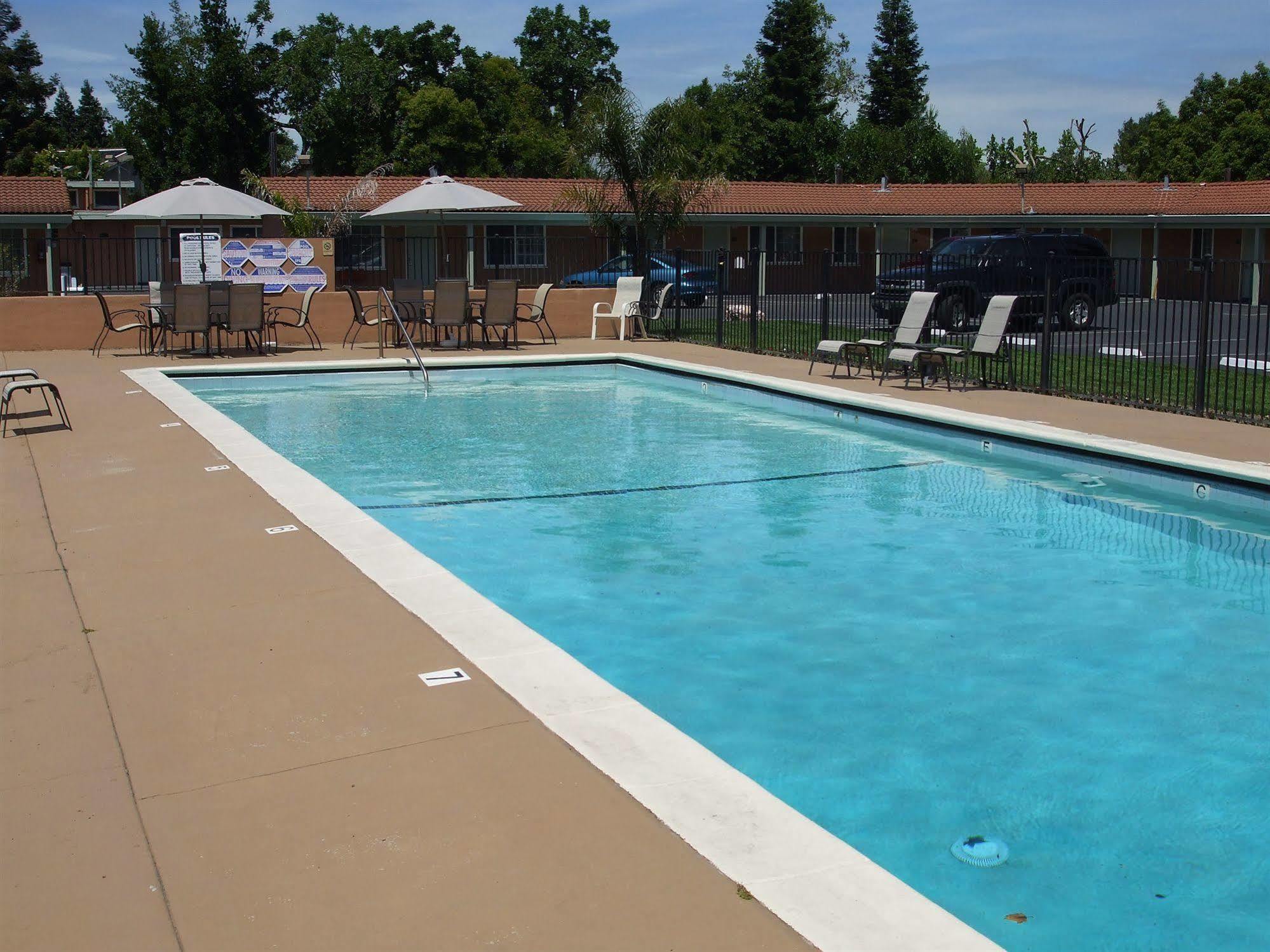 Tri-Valley Inn & Suites Pleasanton Eksteriør billede